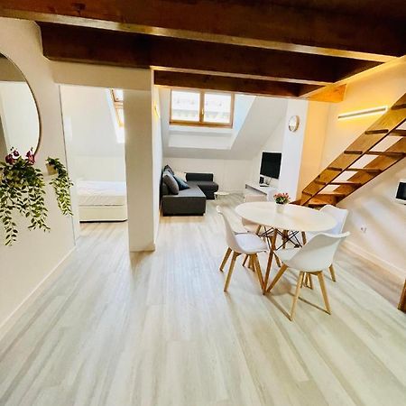 El Atico Nuevo En El Centro Con Ascensor, Garaje, Aire Acondicionado Y Wifi Apartamento Biescas  Exterior foto