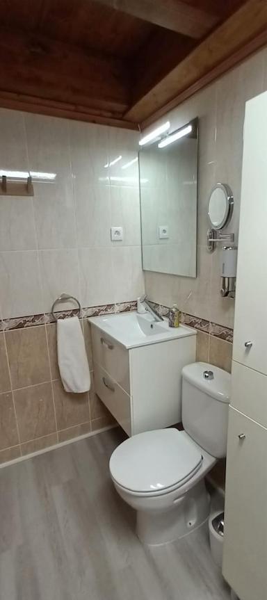 El Atico Nuevo En El Centro Con Ascensor, Garaje, Aire Acondicionado Y Wifi Apartamento Biescas  Exterior foto